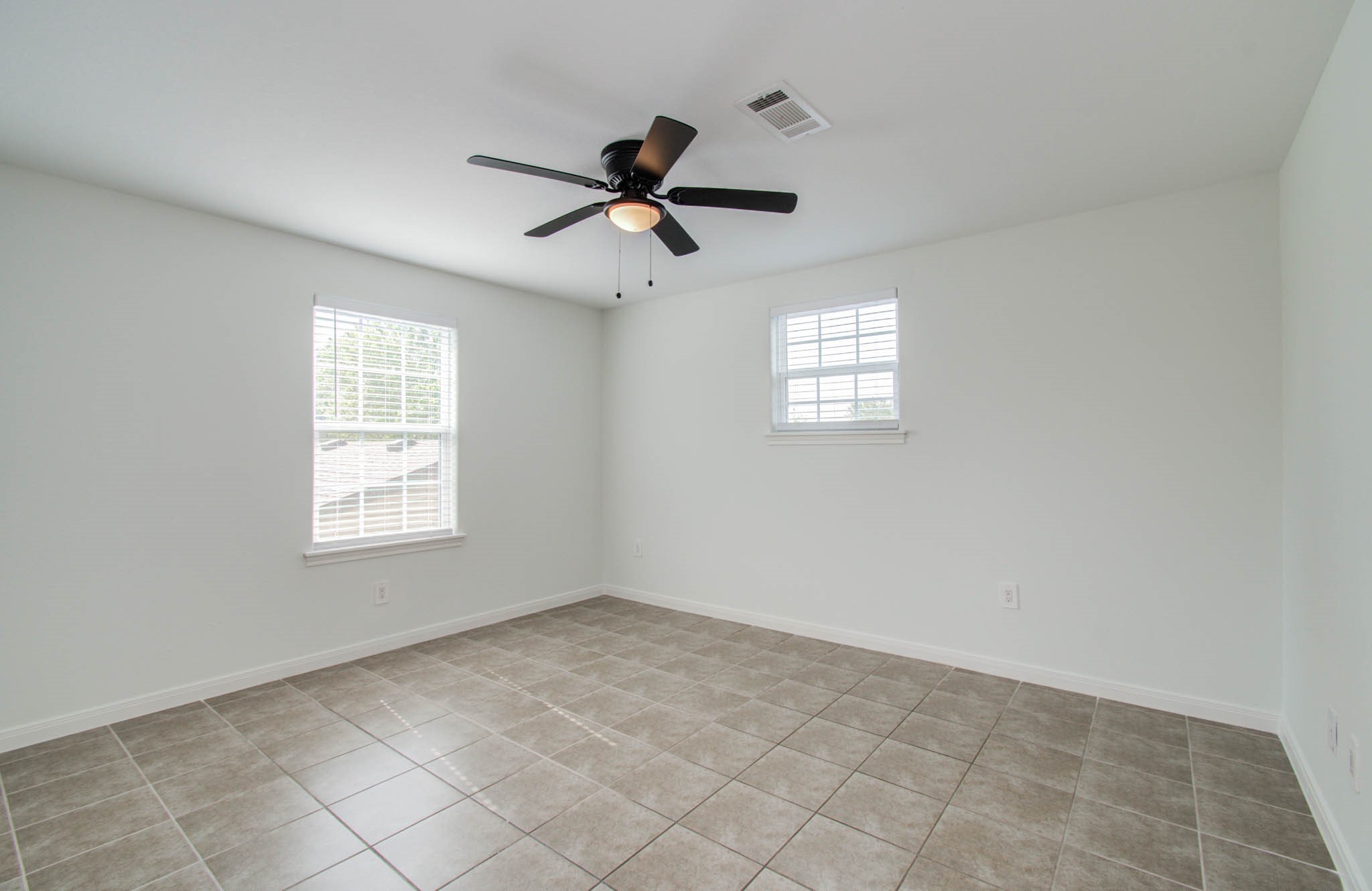 5403 Farley Drive, Houston, TX, 77032 | 34249424 | Realty Texas LLC