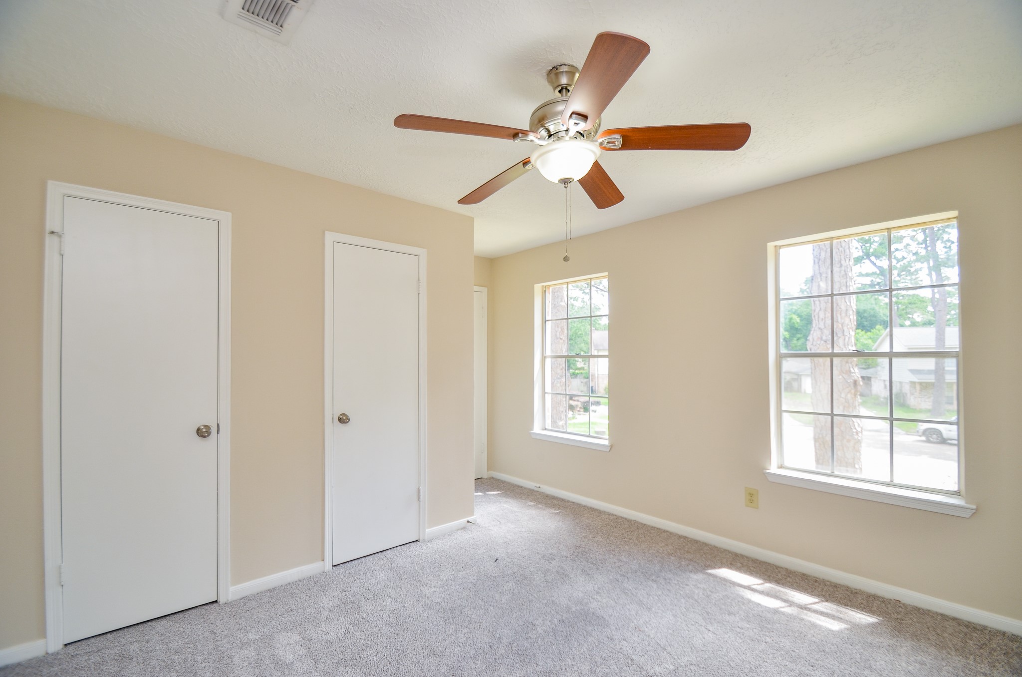 12023 Sleepy Pines , Houston, TX, 77066 | 89546149 | Realty Texas LLC