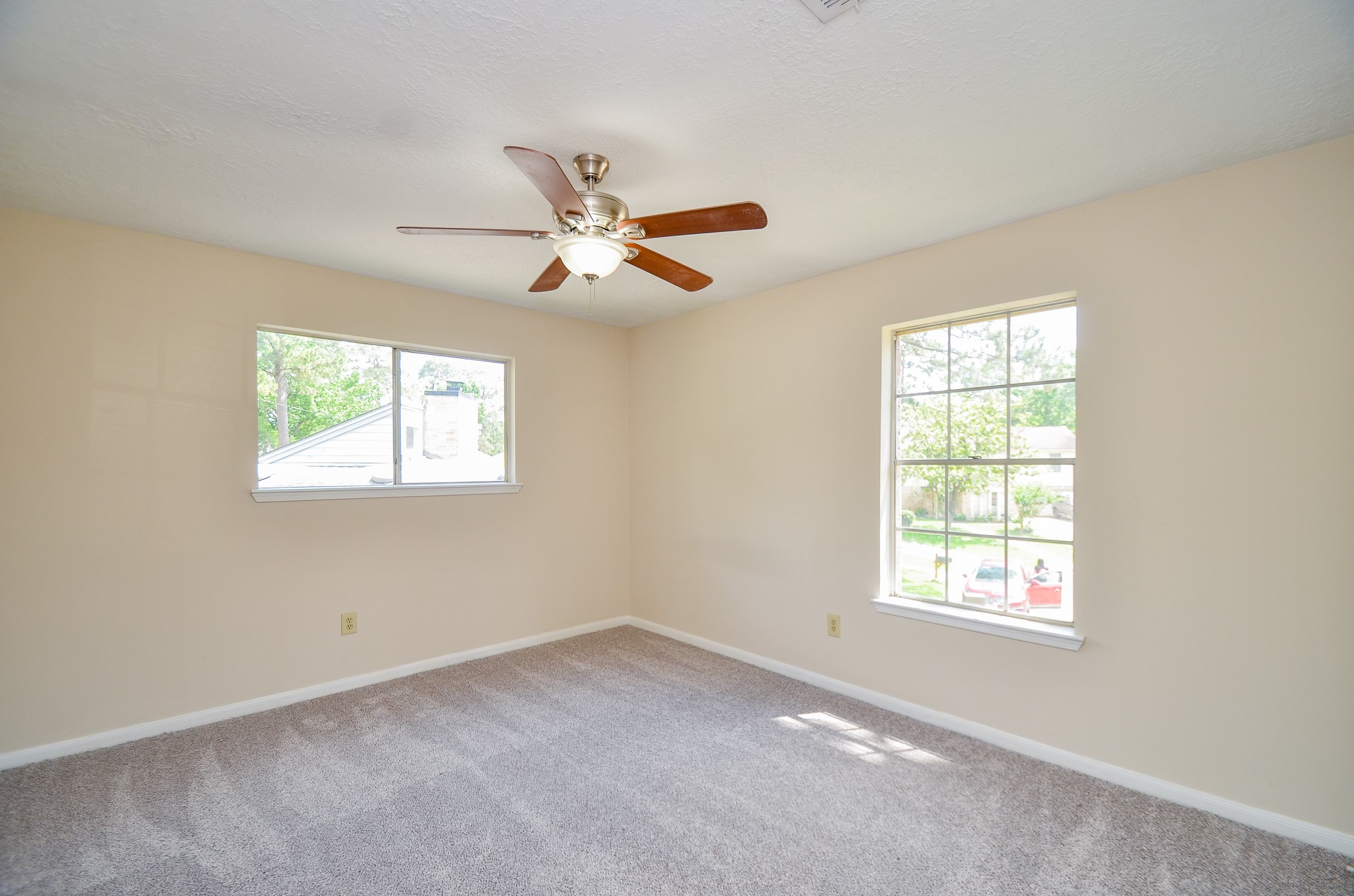 12023 Sleepy Pines , Houston, TX, 77066 | 89546149 | Realty Texas LLC