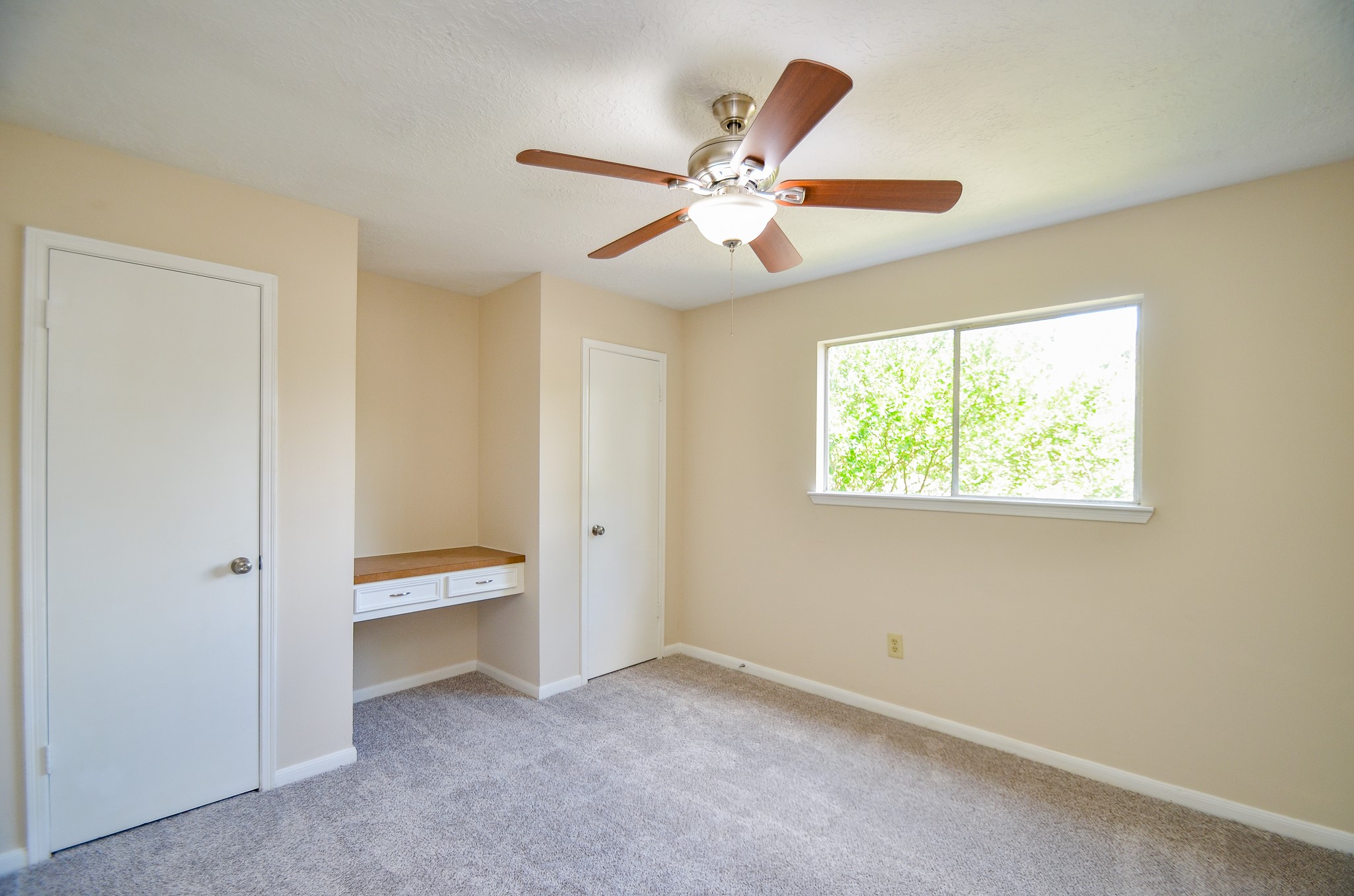 12023 Sleepy Pines , Houston, TX, 77066 | 89546149 | Realty Texas LLC