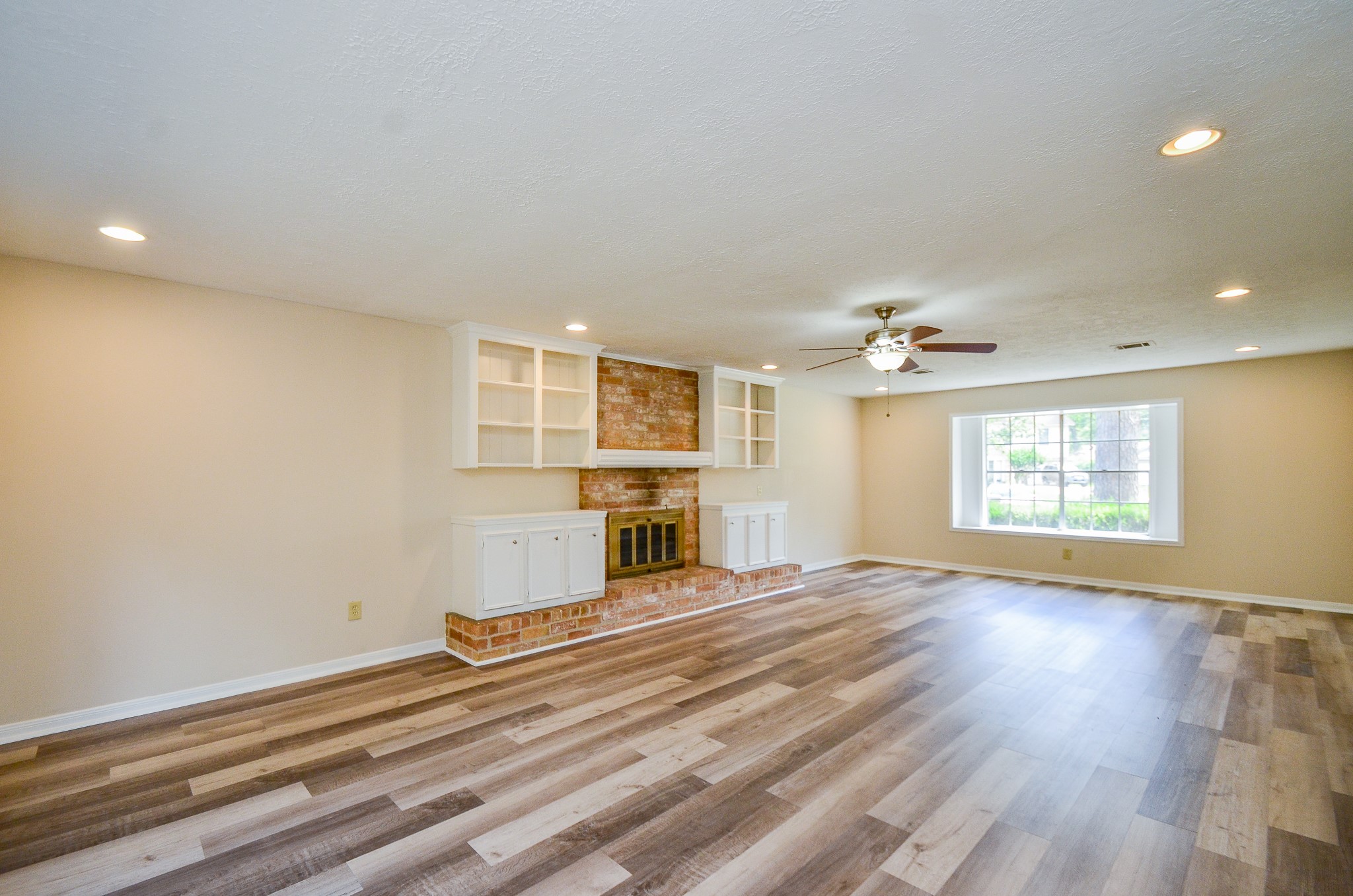 12023 Sleepy Pines , Houston, TX, 77066 | 89546149 | Realty Texas LLC