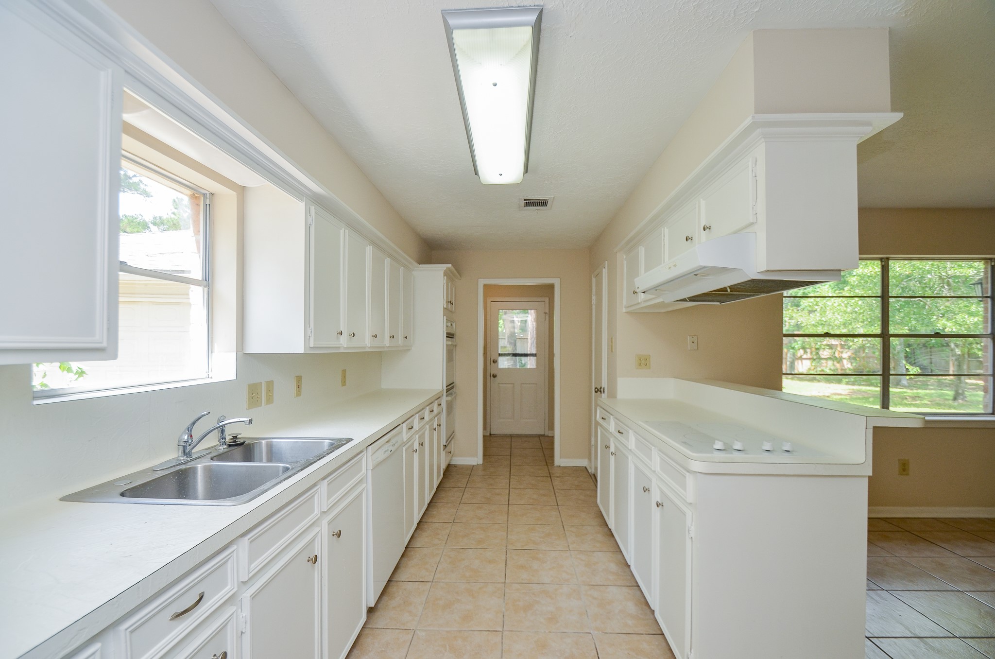 12023 Sleepy Pines , Houston, TX, 77066 | 89546149 | Realty Texas LLC