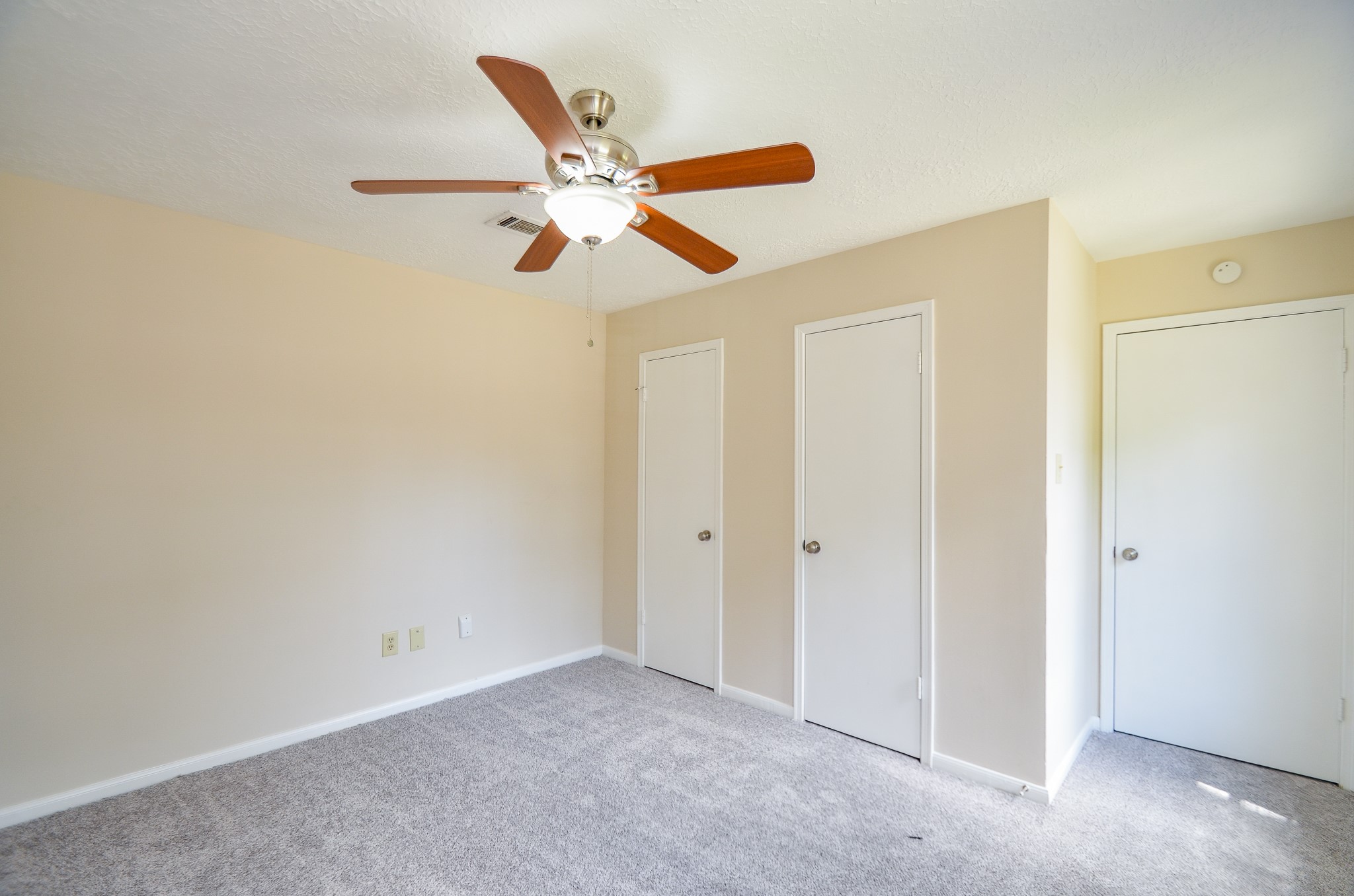 12023 Sleepy Pines , Houston, TX, 77066 | 89546149 | Realty Texas LLC