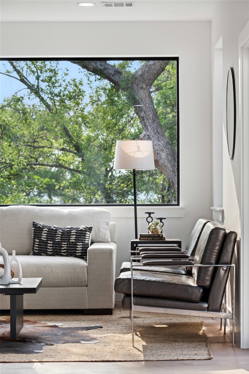 2303 Westworth Circle , Austin, TX, 78704 | 6702283 | Realty Texas LLC