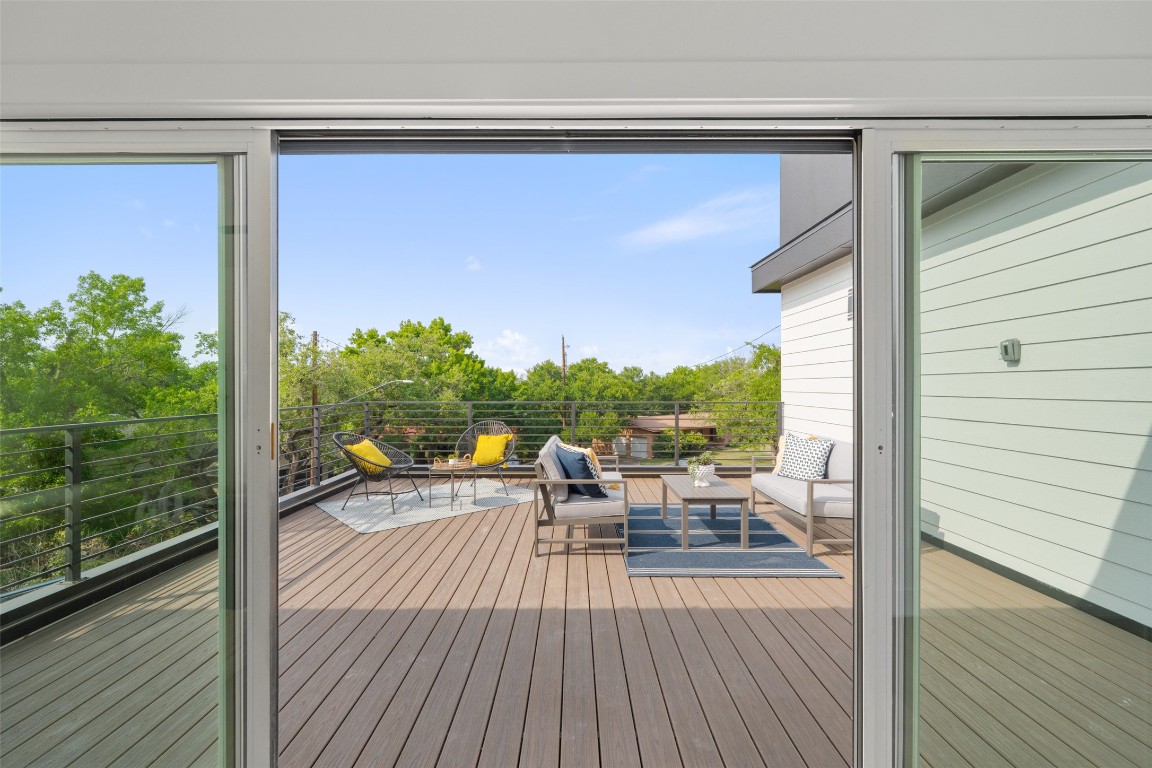 2303 Westworth Circle , Austin, TX, 78704 | 6702283 | Realty Texas LLC