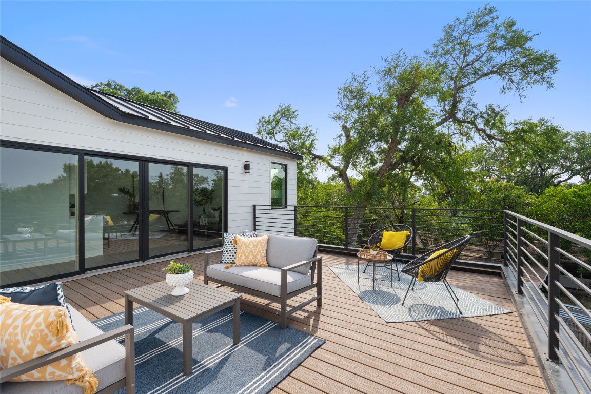 2303 Westworth Circle , Austin, TX, 78704 | 6702283 | Realty Texas LLC