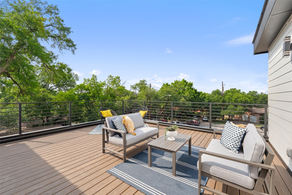 2303 Westworth Circle , Austin, TX, 78704 | 6702283 | Realty Texas LLC