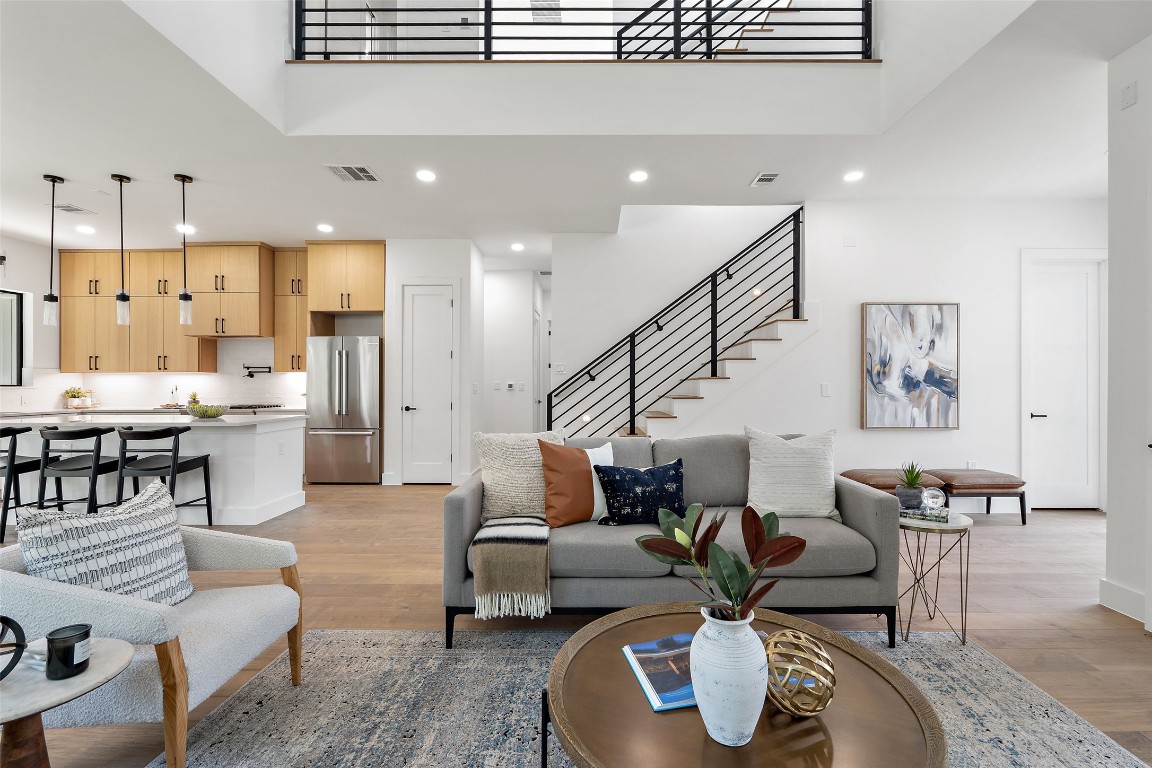 2303 Westworth Circle , Austin, TX, 78704 | 6702283 | Realty Texas LLC