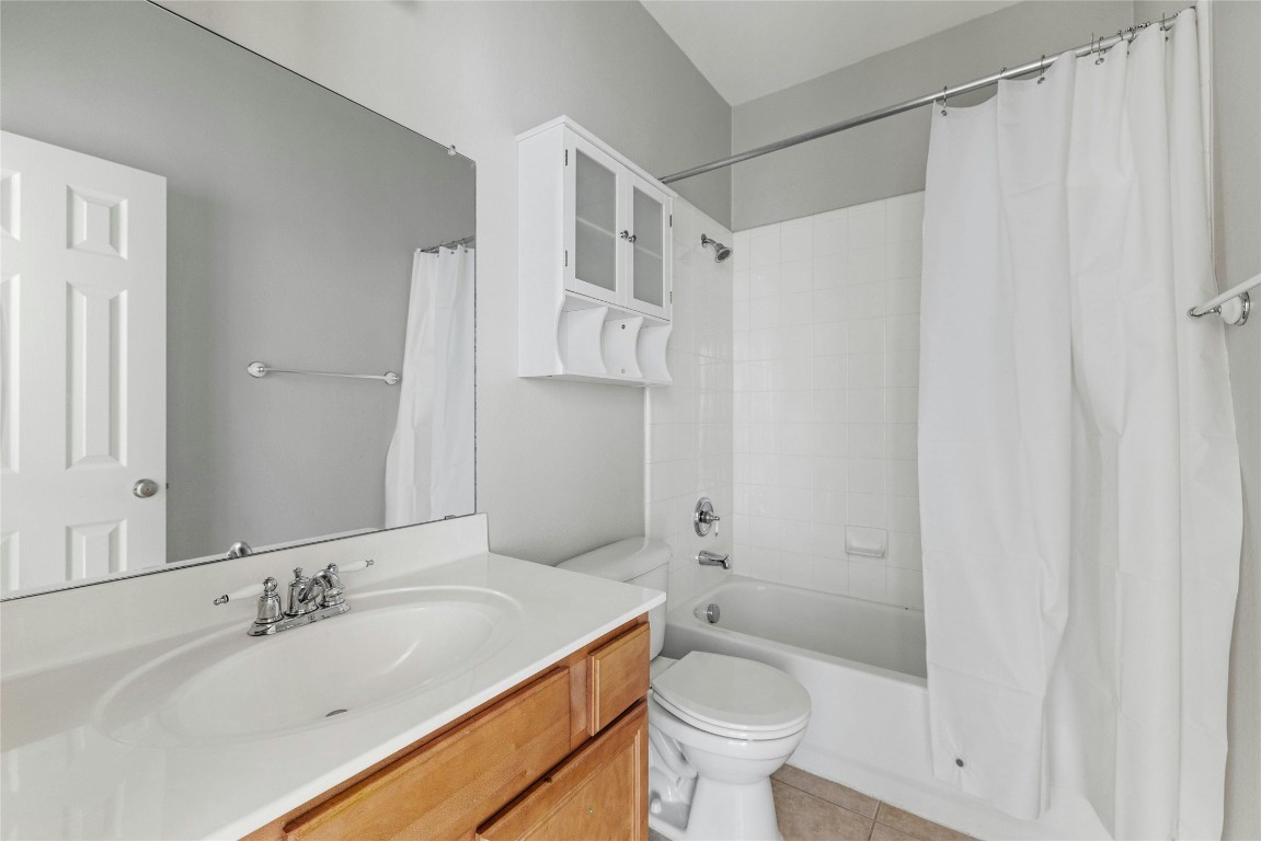 2617 Golden Gate Park , Austin, TX, 78732 | 2059699 | Realty Texas LLC