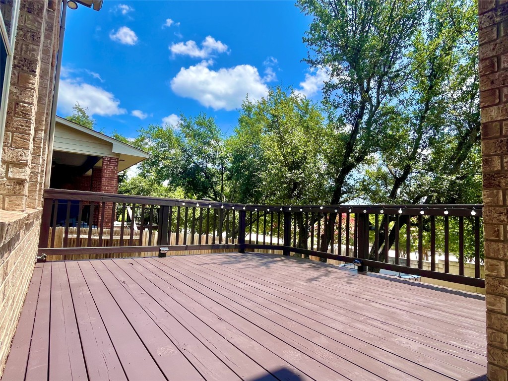 2617 Golden Gate Park , Austin, TX, 78732 | 2059699 | Realty Texas LLC