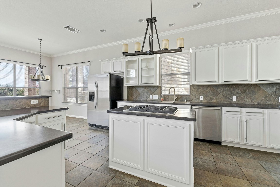 2617 Golden Gate Park , Austin, TX, 78732 | 2059699 | Realty Texas LLC