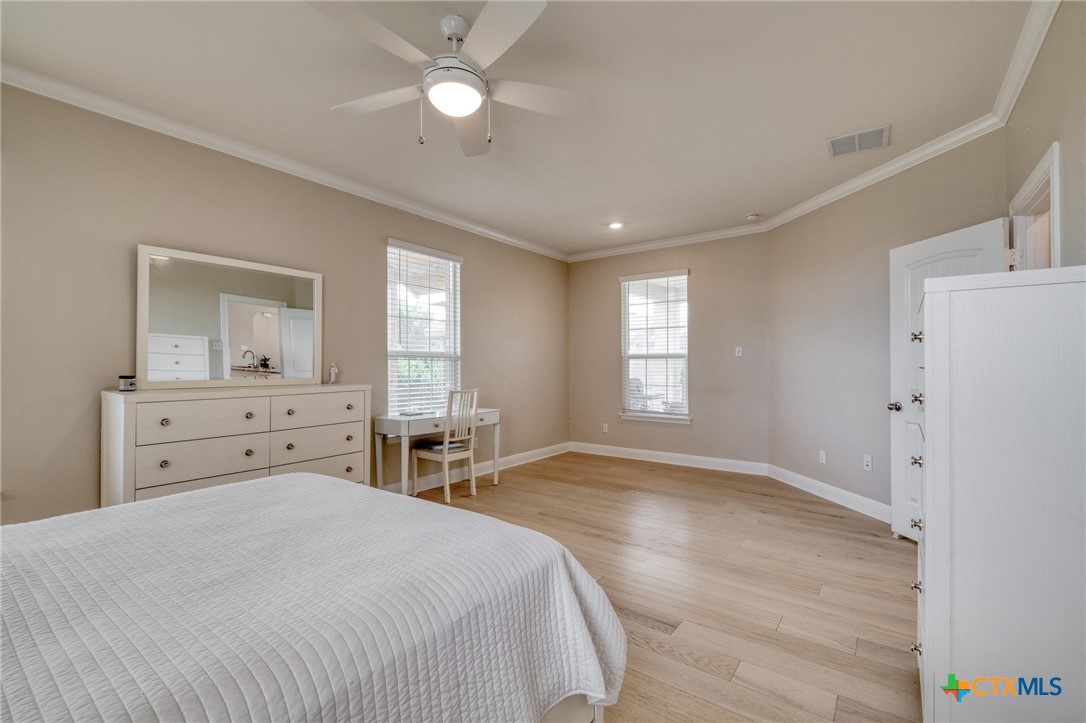 333 Fort William Street 23 , Hutto, TX, 78634 | 580433 | Realty Texas LLC
