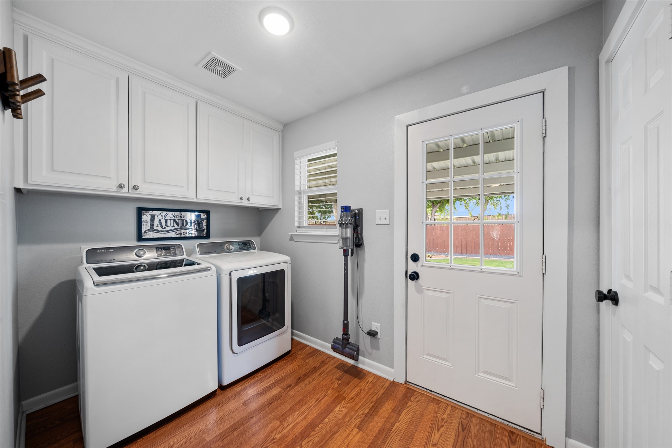 3909 Lisbon Street , Fort Worth, TX, 76107 | 20944881 | Realty Texas LLC