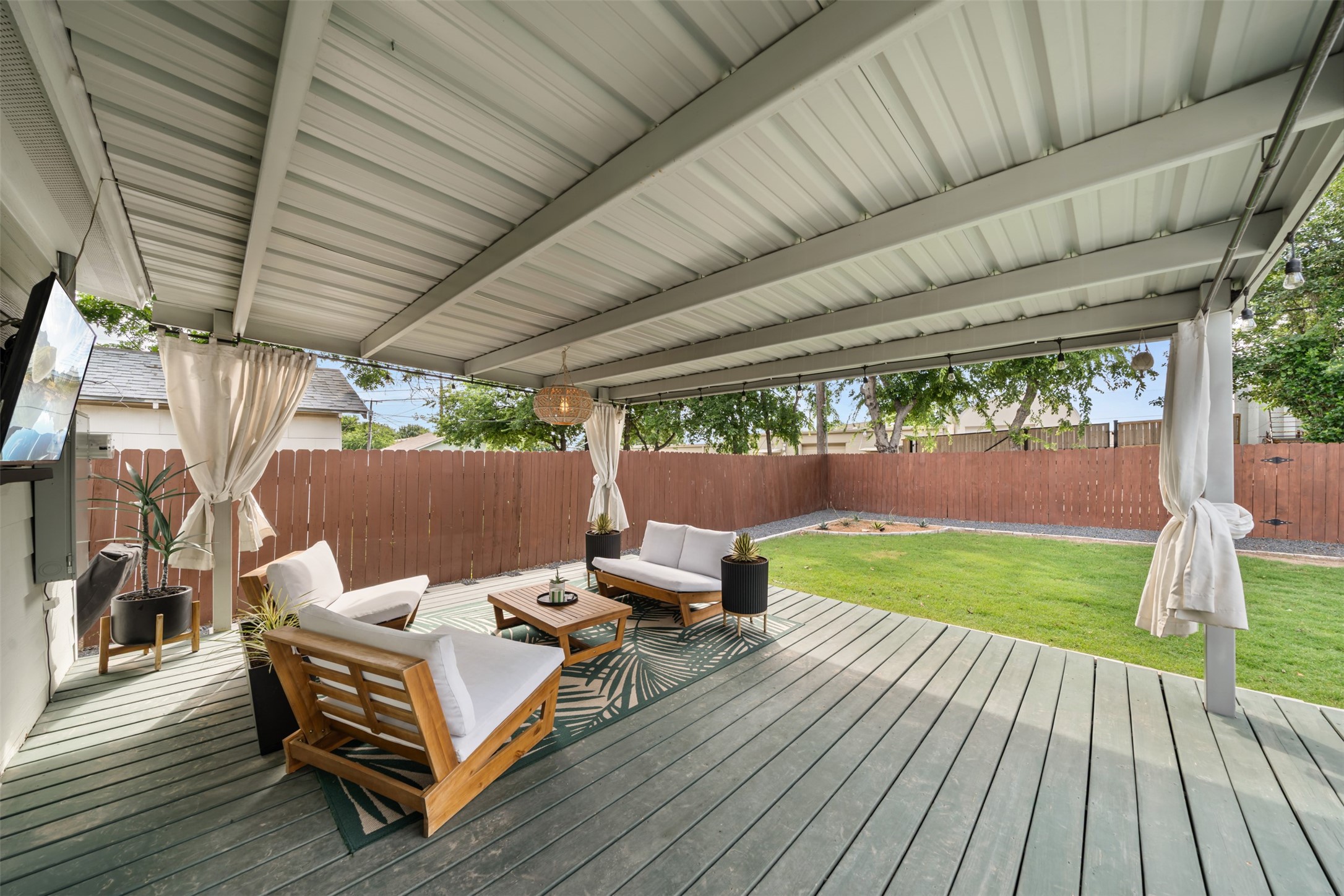 3909 Lisbon Street , Fort Worth, TX, 76107 | 20944881 | Realty Texas LLC