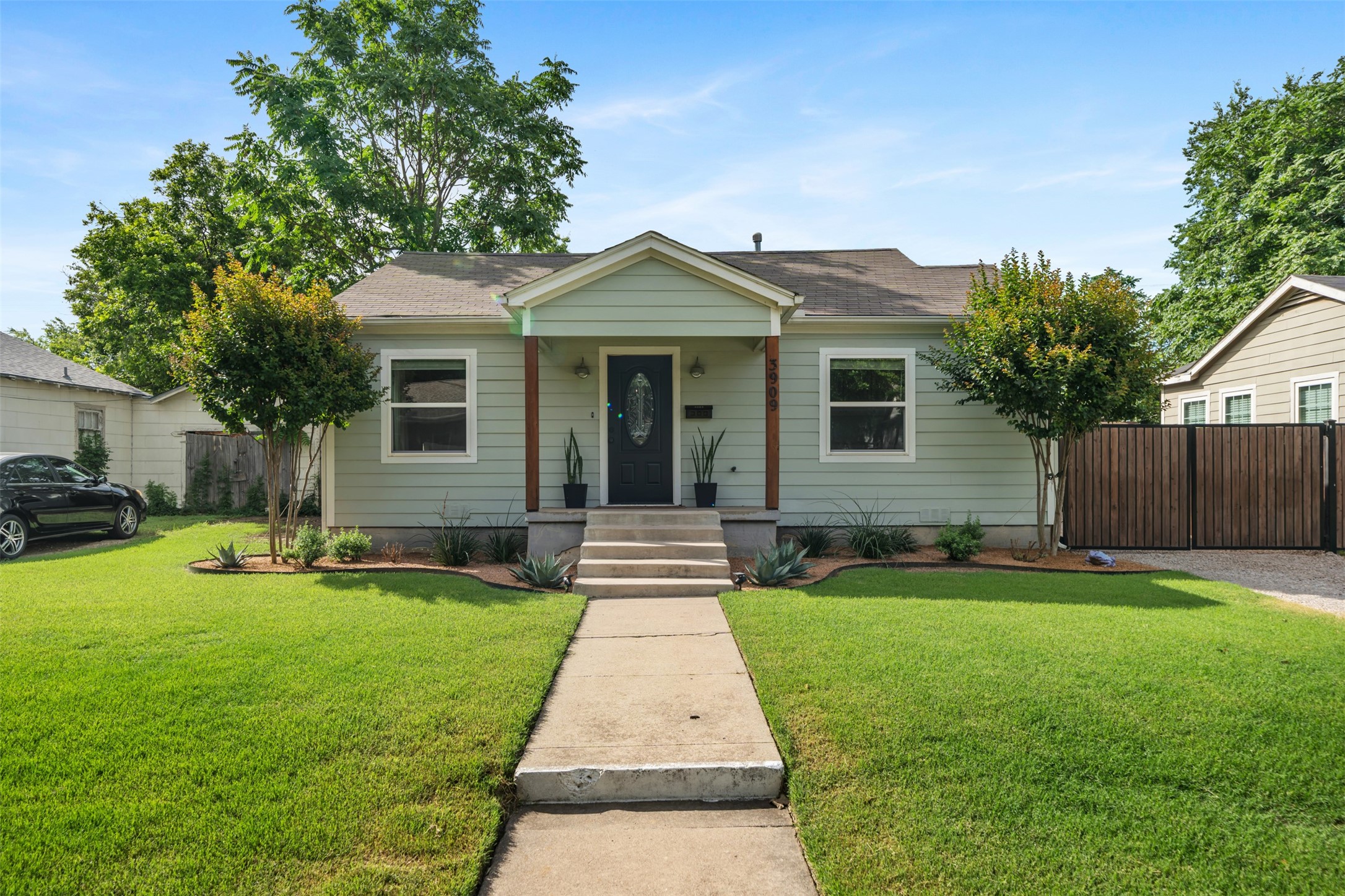 3909 Lisbon Street , Fort Worth, TX, 76107 | 20944881 | Realty Texas LLC