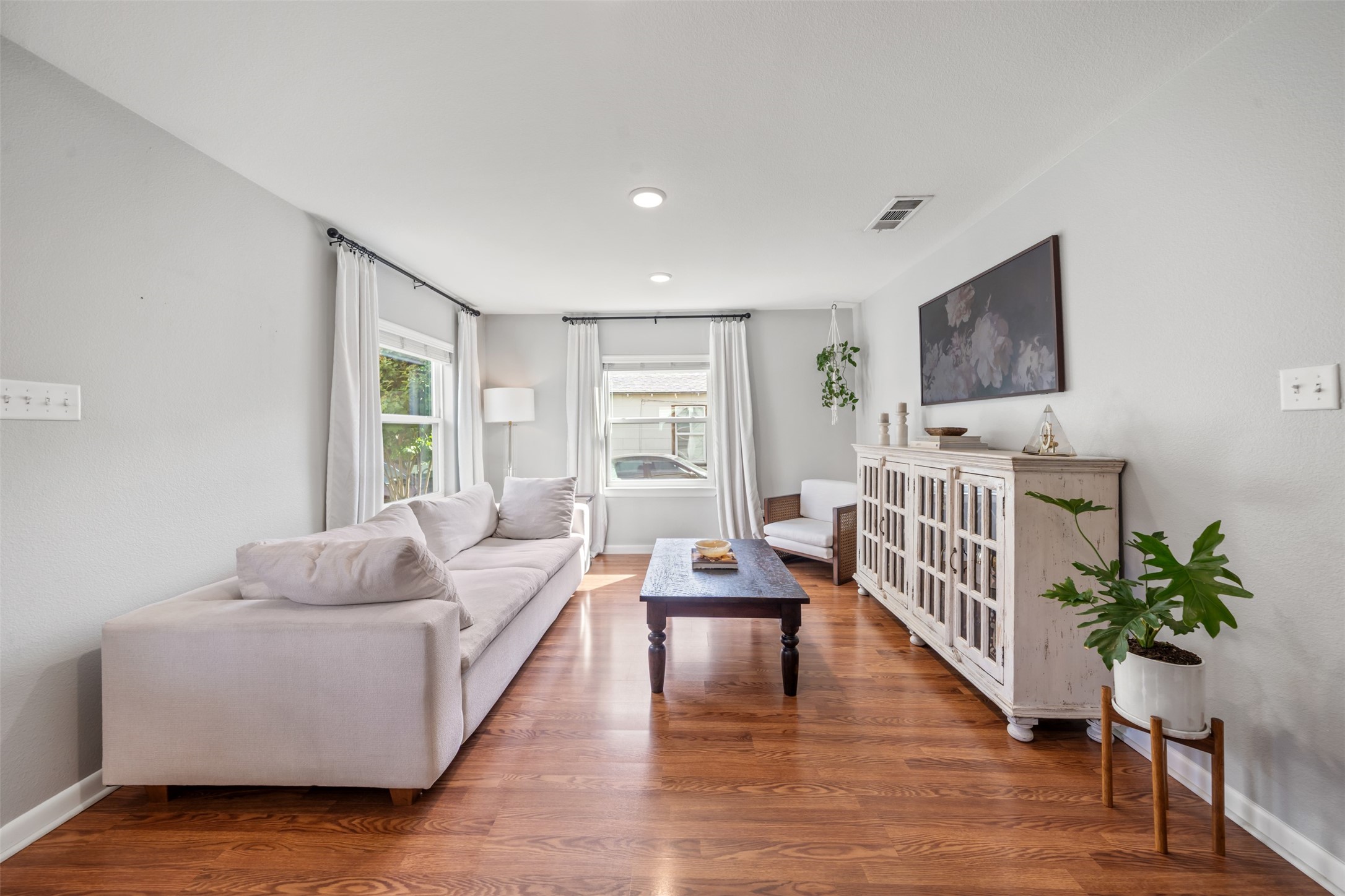 3909 Lisbon Street , Fort Worth, TX, 76107 | 20944881 | Realty Texas LLC