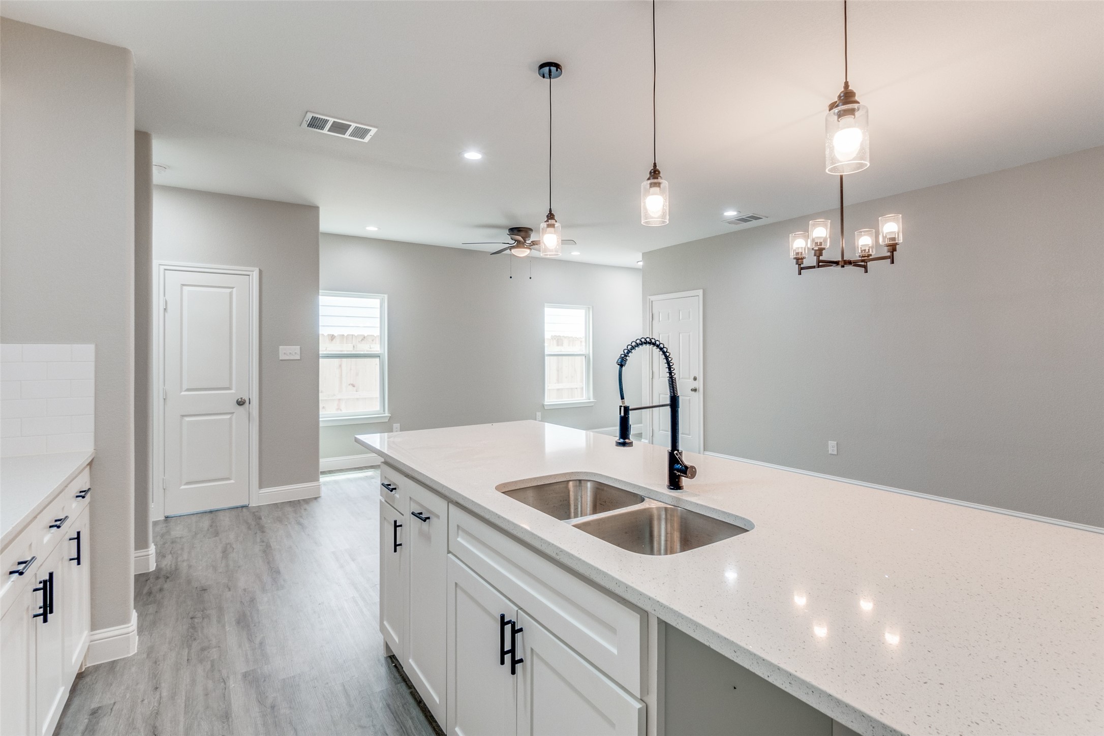 6315 Pebble Avenue , Dallas, TX, 75217 | 20943137 | Realty Texas LLC