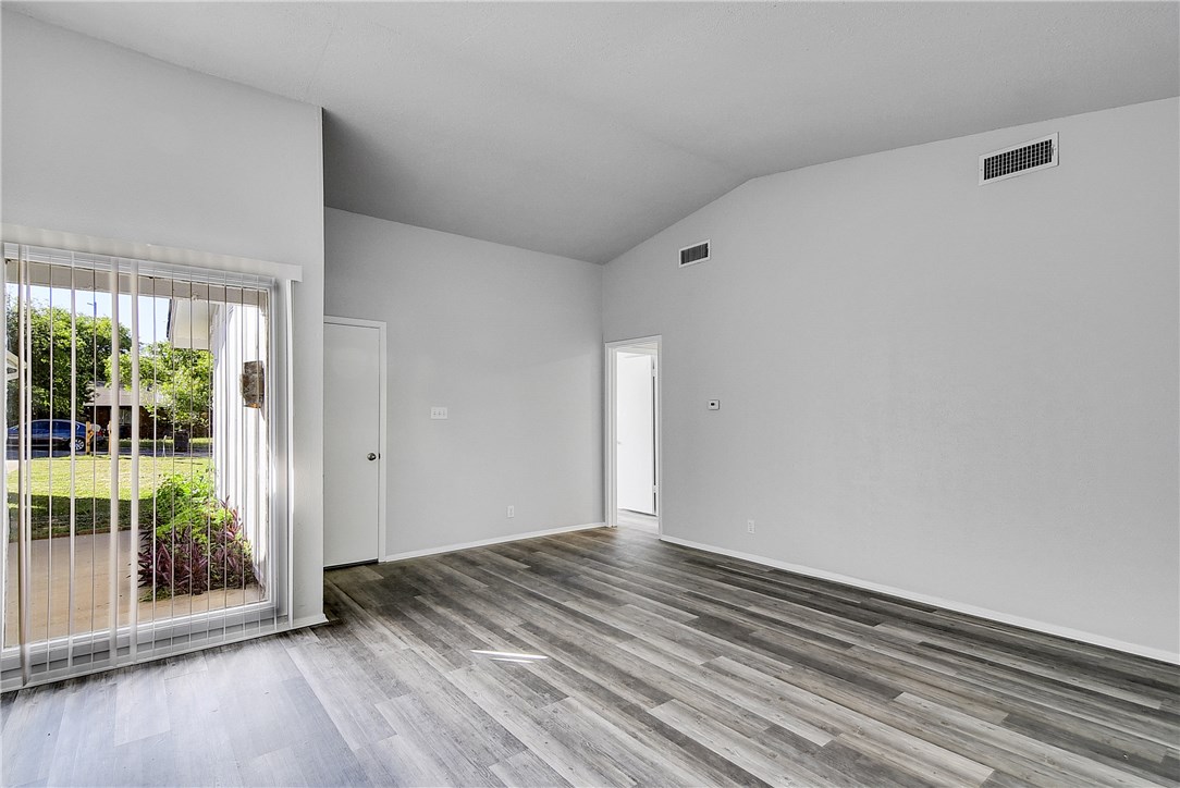9406 Quail Meadow Drive , Austin, TX, 78758 | 4575515 | Realty Texas LLC