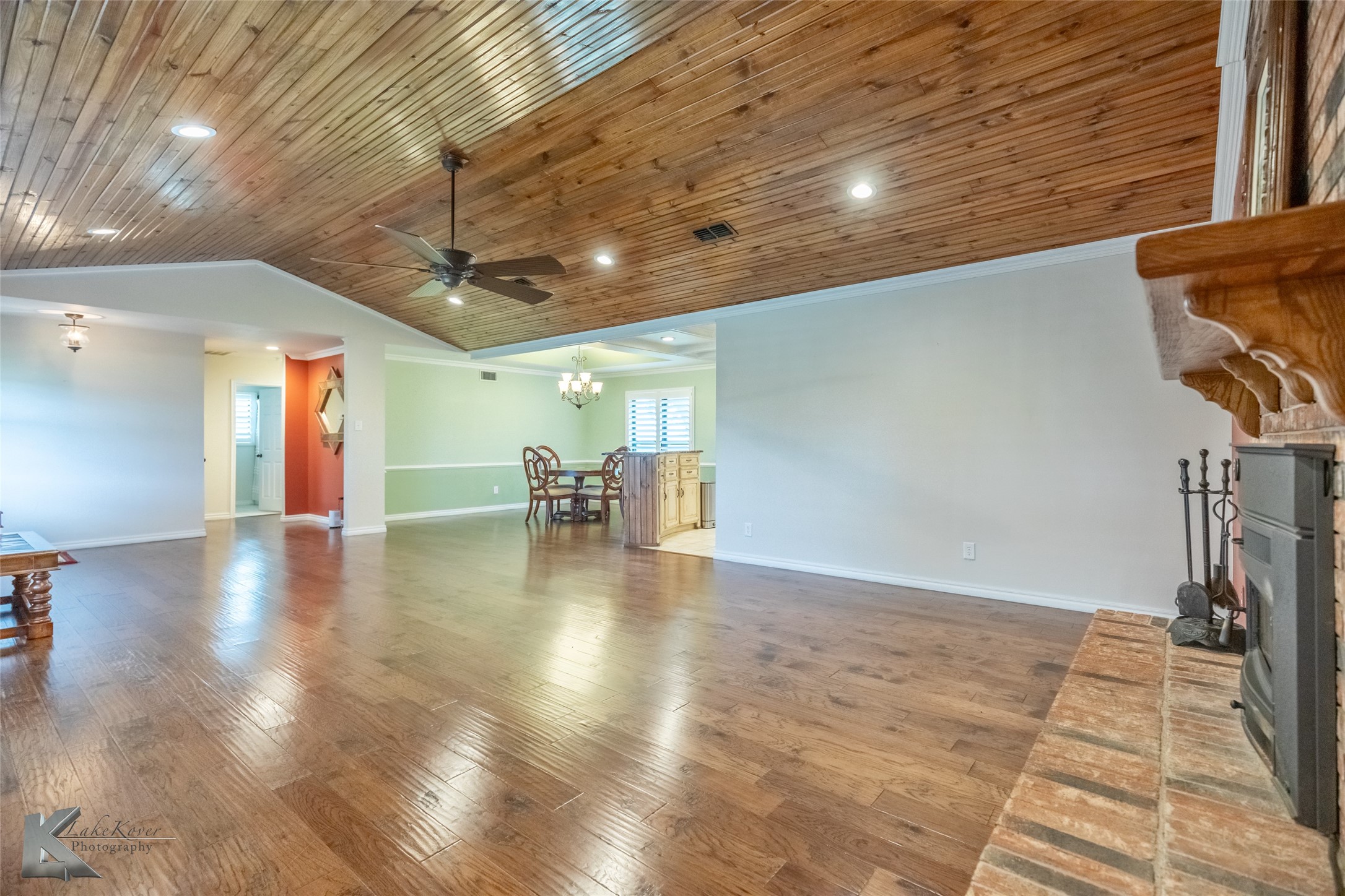 1065 E CR 146 , Breckenridge, TX, 76424 | 20945440 | Realty Texas LLC