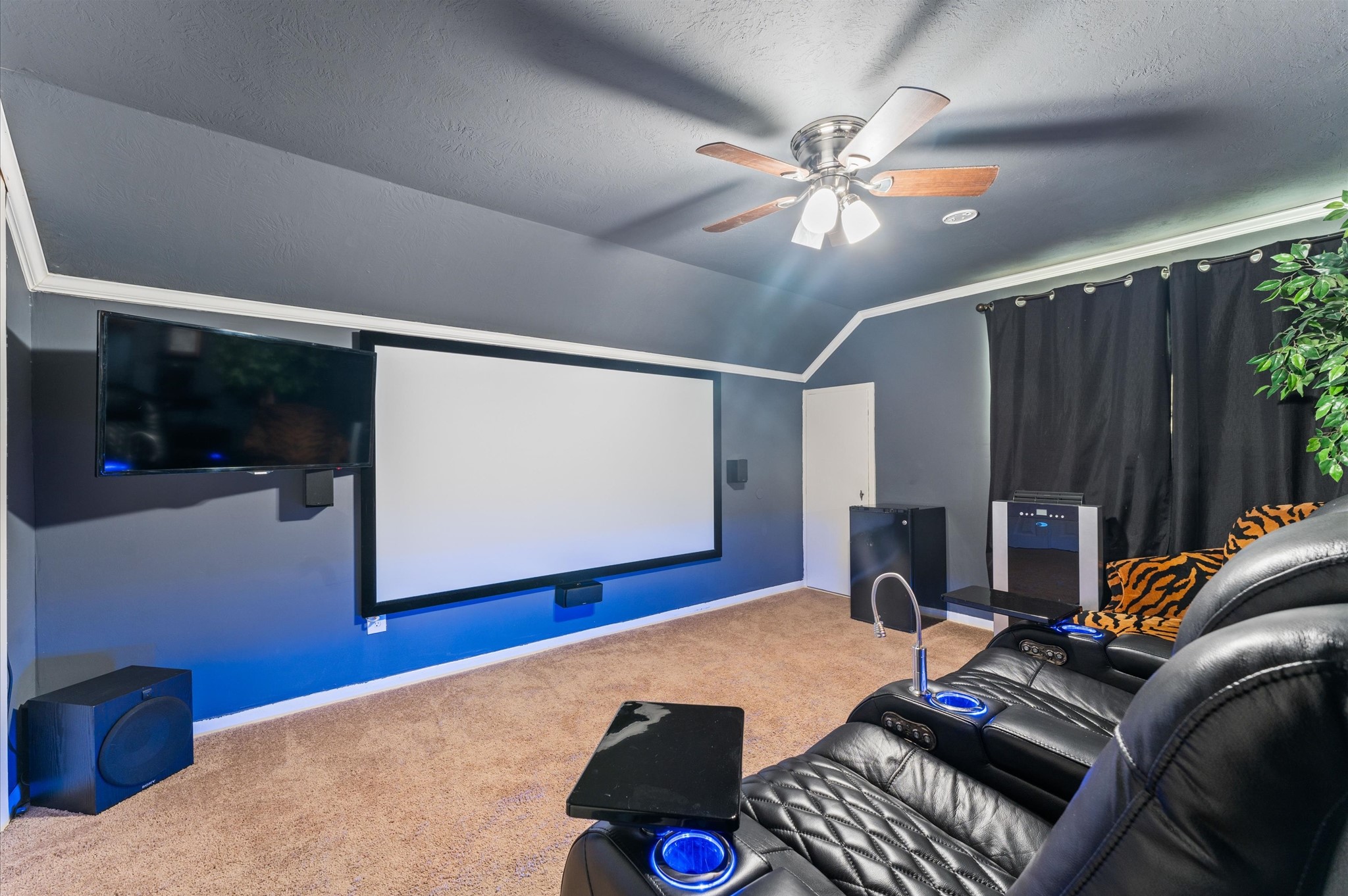 107 Royal Court , Friendswood, TX, 77546 | 67817606 | Realty Texas LLC