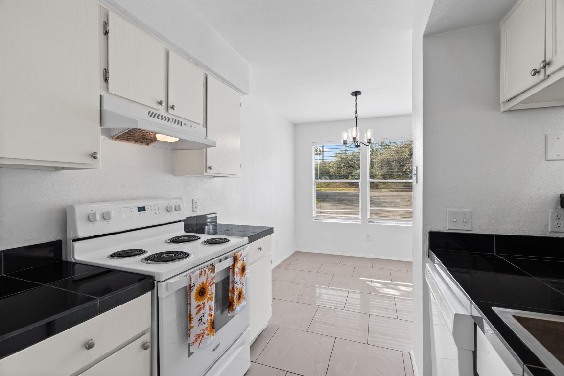 4413 Whispering Valley Drive , Austin, TX, 78727 | 6767577 | Realty Texas LLC