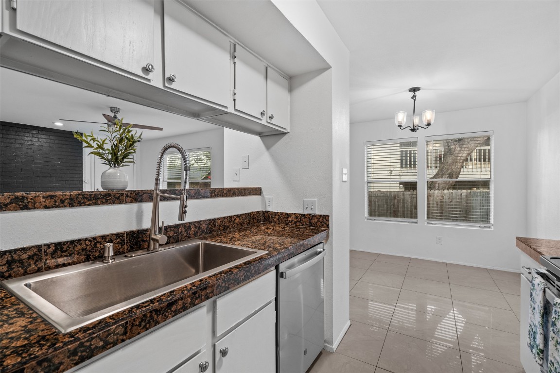 4413 Whispering Valley Drive , Austin, TX, 78727 | 6767577 | Realty Texas LLC