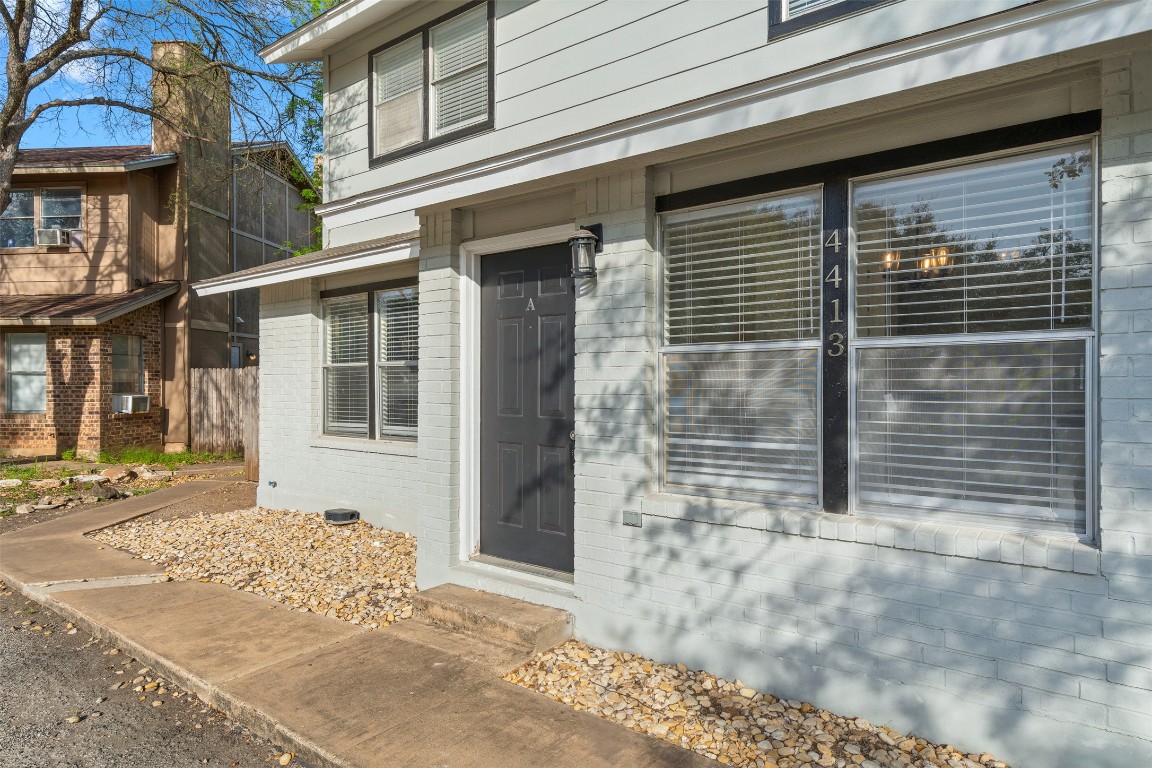 4413 Whispering Valley Drive , Austin, TX, 78727 | 6767577 | Realty Texas LLC