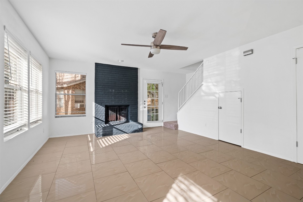 4413 Whispering Valley Drive , Austin, TX, 78727 | 6767577 | Realty Texas LLC