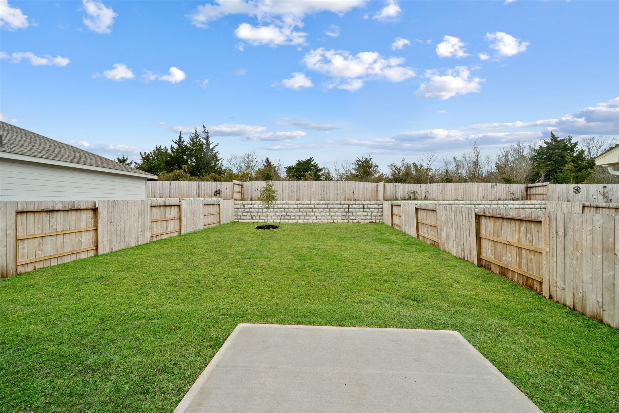 220 Charles Ridge Drive , Montgomery, TX, 77316 | 25356338 | Realty Texas LLC