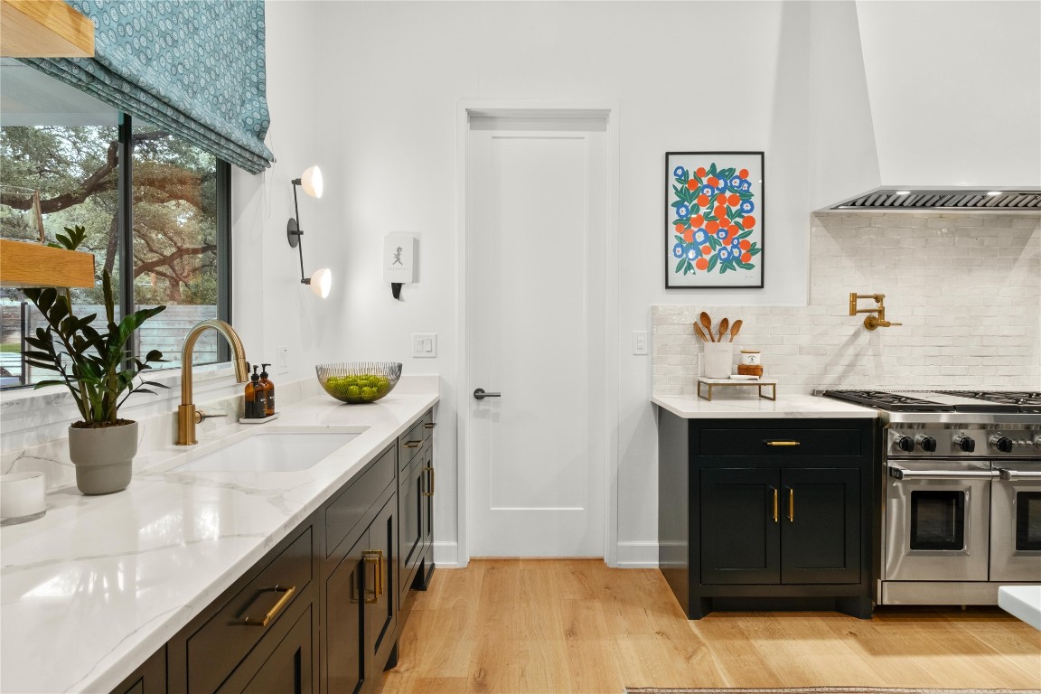 4901 Southcrest Drive, Austin, TX, 78746 | 7268175 | Realty Texas LLC