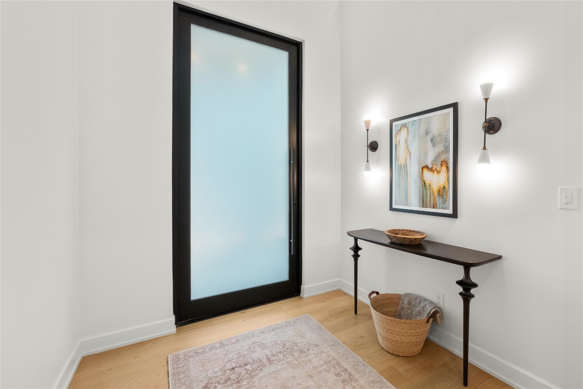 4901 Southcrest Drive, Austin, TX, 78746 | 7268175 | Realty Texas LLC