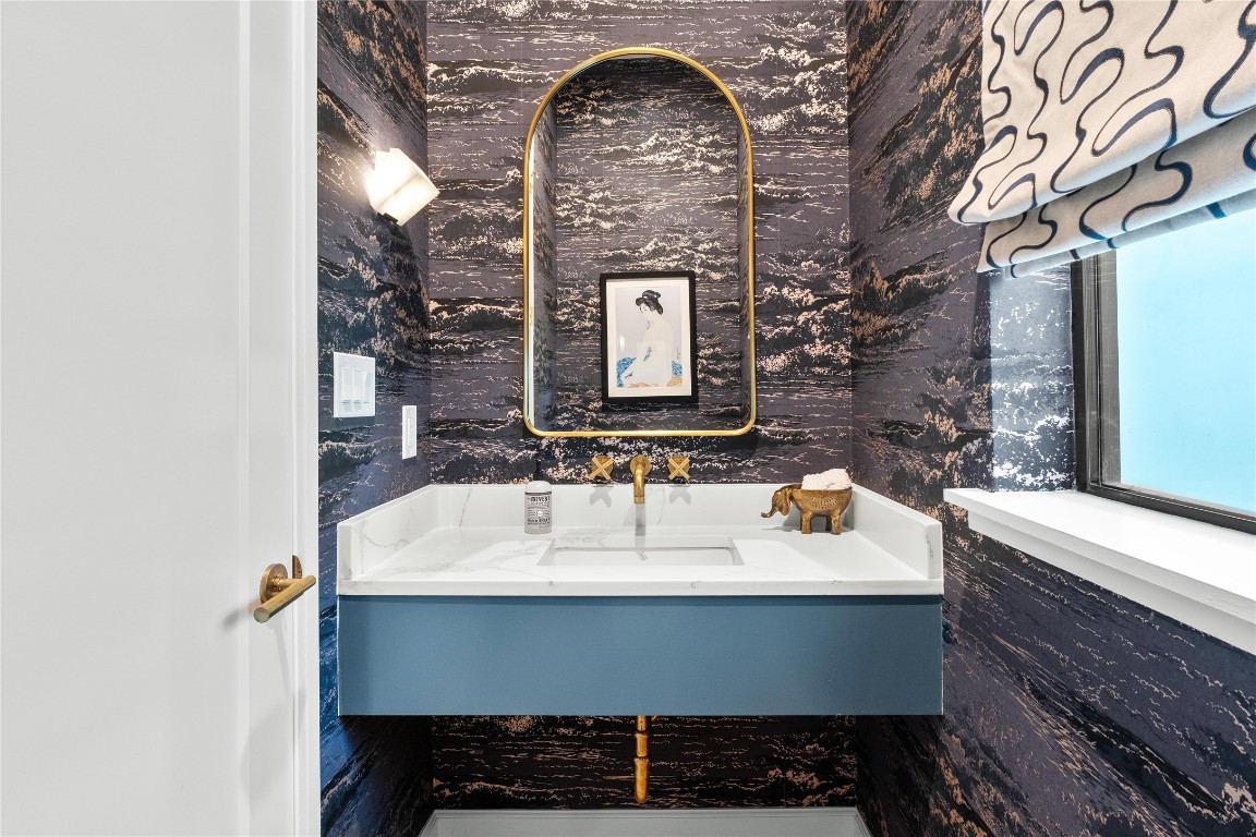 4901 Southcrest Drive, Austin, TX, 78746 | 7268175 | Realty Texas LLC