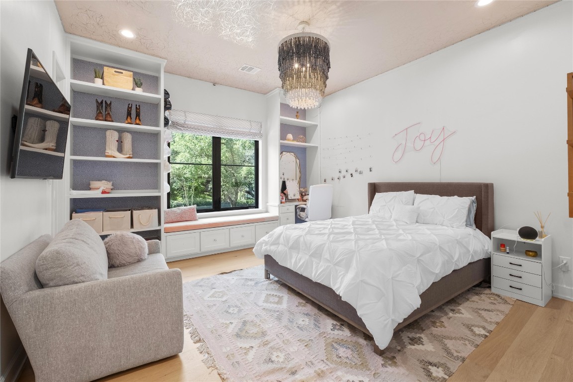 4901 Southcrest Drive, Austin, TX, 78746 | 7268175 | Realty Texas LLC