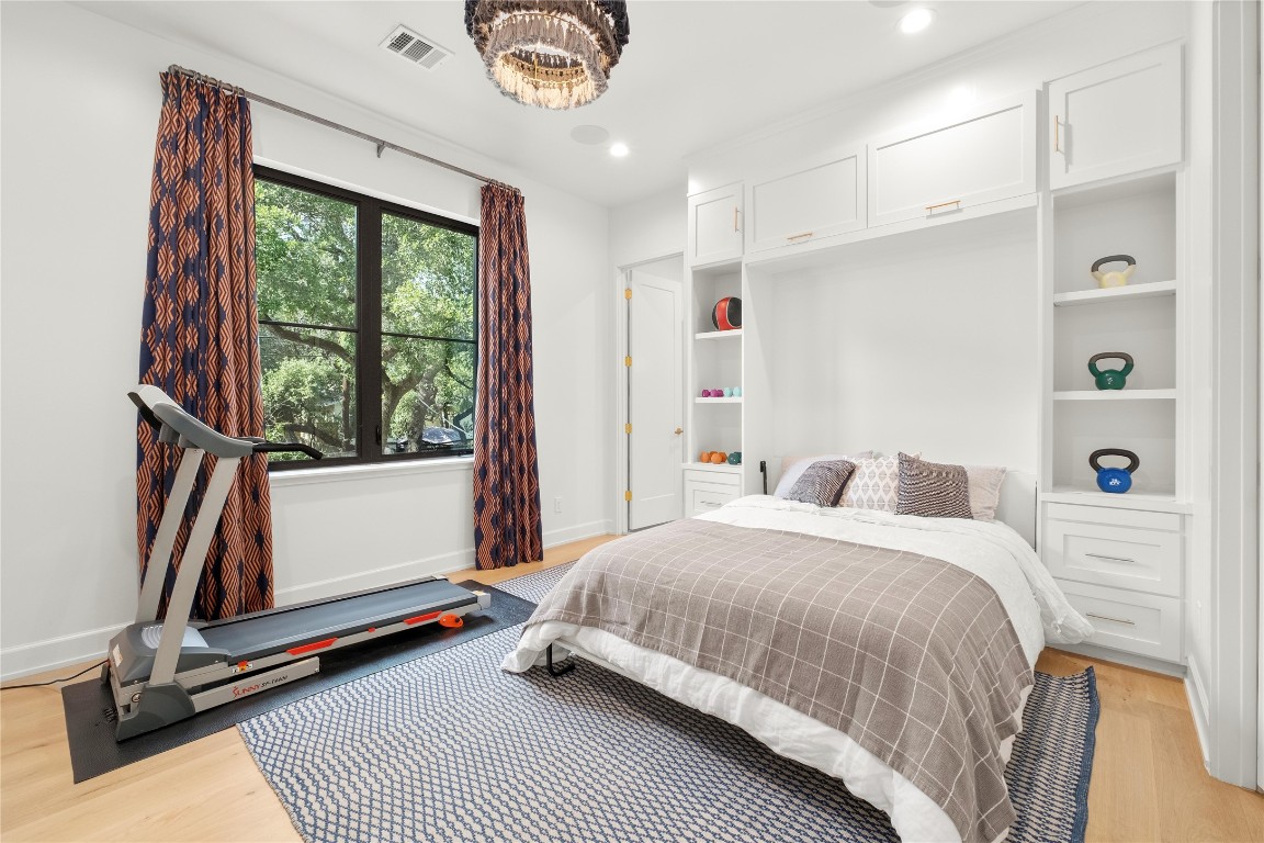 4901 Southcrest Drive, Austin, TX, 78746 | 7268175 | Realty Texas LLC