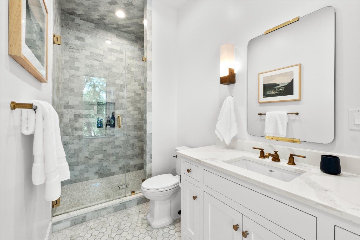 4901 Southcrest Drive, Austin, TX, 78746 | 7268175 | Realty Texas LLC