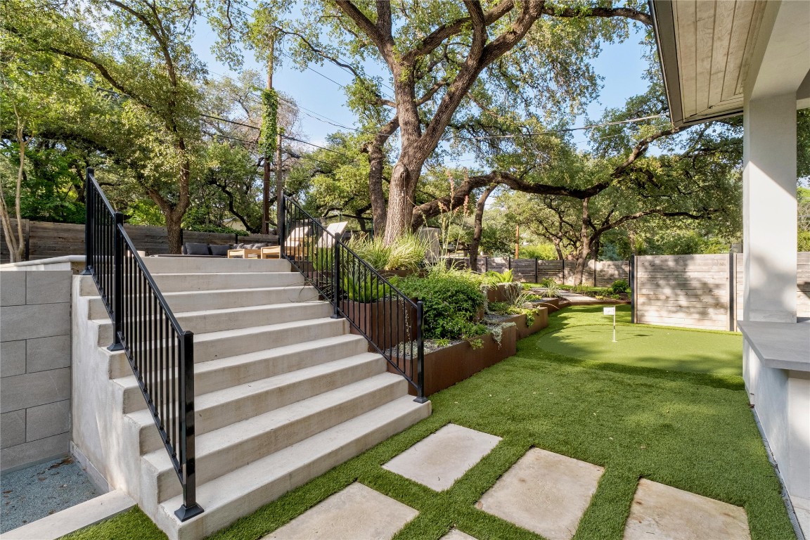 4901 Southcrest Drive, Austin, TX, 78746 | 7268175 | Realty Texas LLC