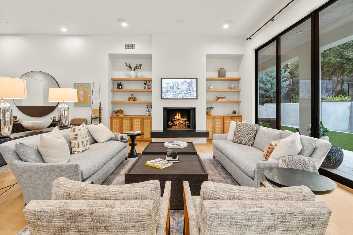 4901 Southcrest Drive, Austin, TX, 78746 | 7268175 | Realty Texas LLC