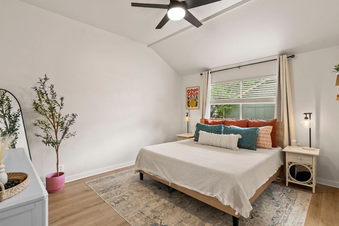 215 Crystal Knoll Boulevard , Georgetown, TX, 78626 | 2940331 | Realty Texas LLC