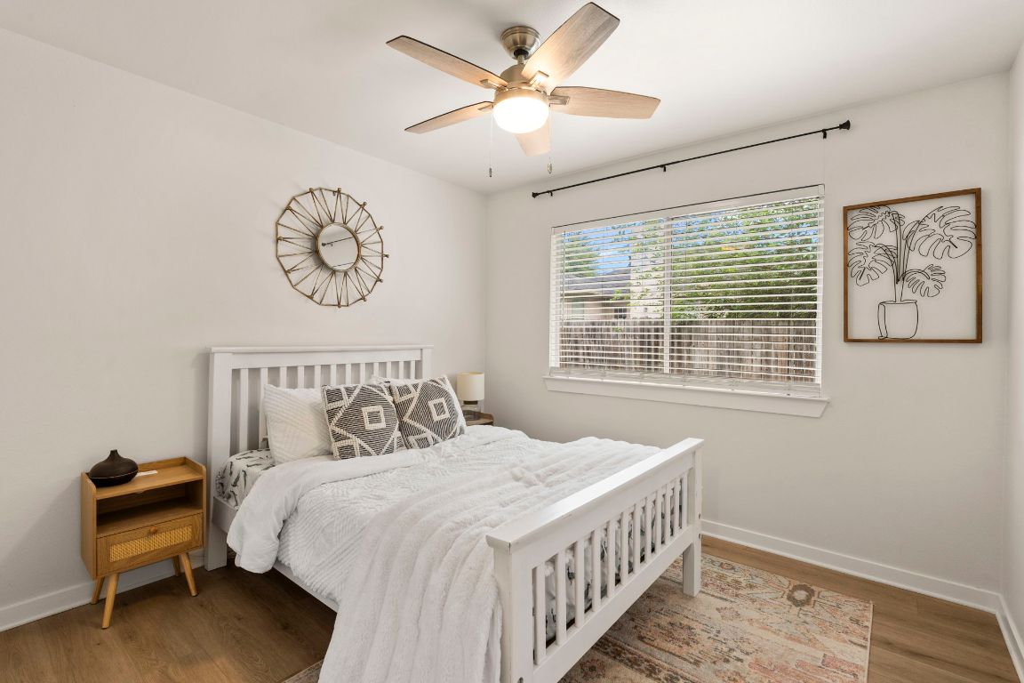 215 Crystal Knoll Boulevard , Georgetown, TX, 78626 | 2940331 | Realty Texas LLC