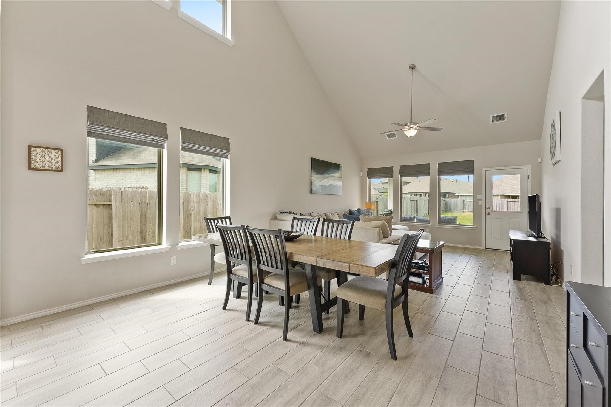 5022 S Klein Orchard Drive , Houston, TX, 77066 | 13648125 | Realty Texas LLC