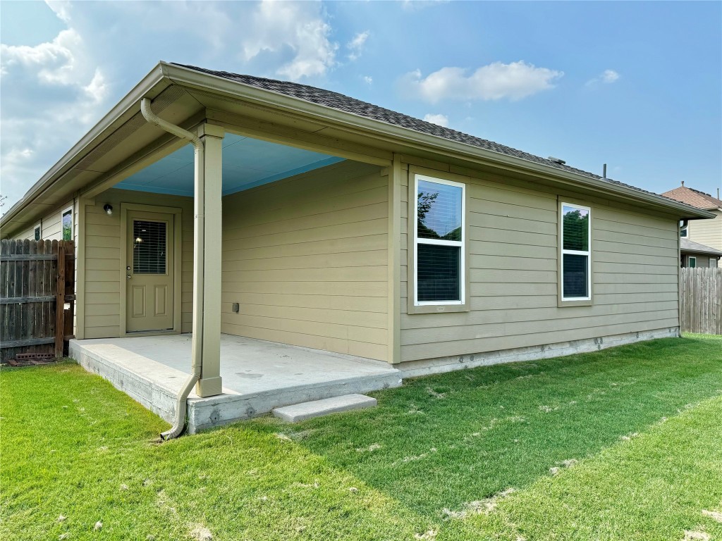 715 Luna Vista Drive , Hutto, TX, 78634 | 1785119 | Realty Texas LLC