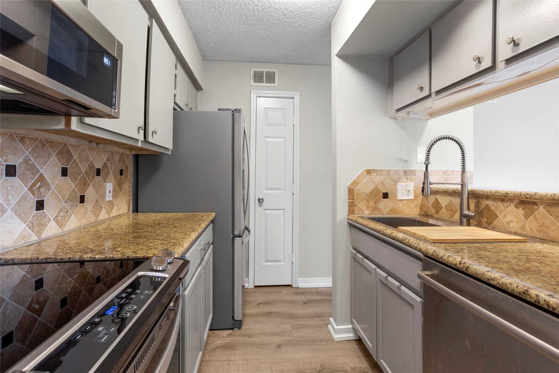 1500 Bay Area Boulevard Y333 , Houston, TX, 77058 | 45646314 | Realty Texas LLC