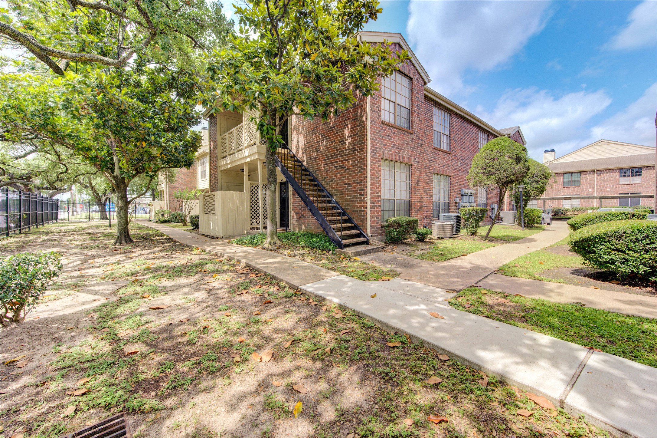 2121 El Paseo Street 1506 , Houston, TX, 77054 | 8416500 | Realty Texas LLC