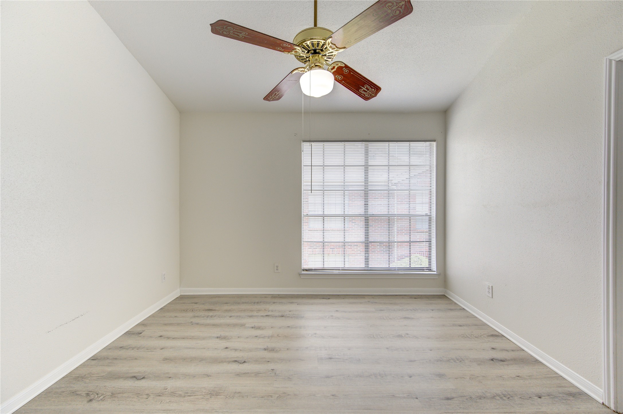 2121 El Paseo Street 1506 , Houston, TX, 77054 | 8416500 | Realty Texas LLC