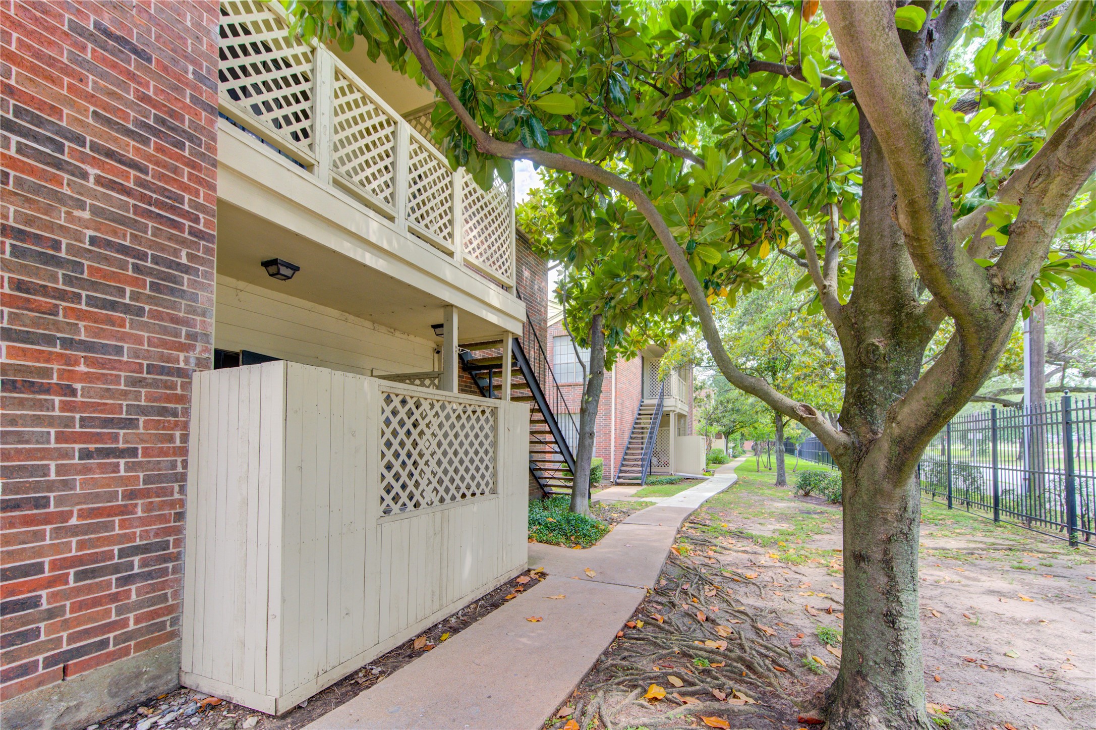 2121 El Paseo Street 1506 , Houston, TX, 77054 | 8416500 | Realty Texas LLC