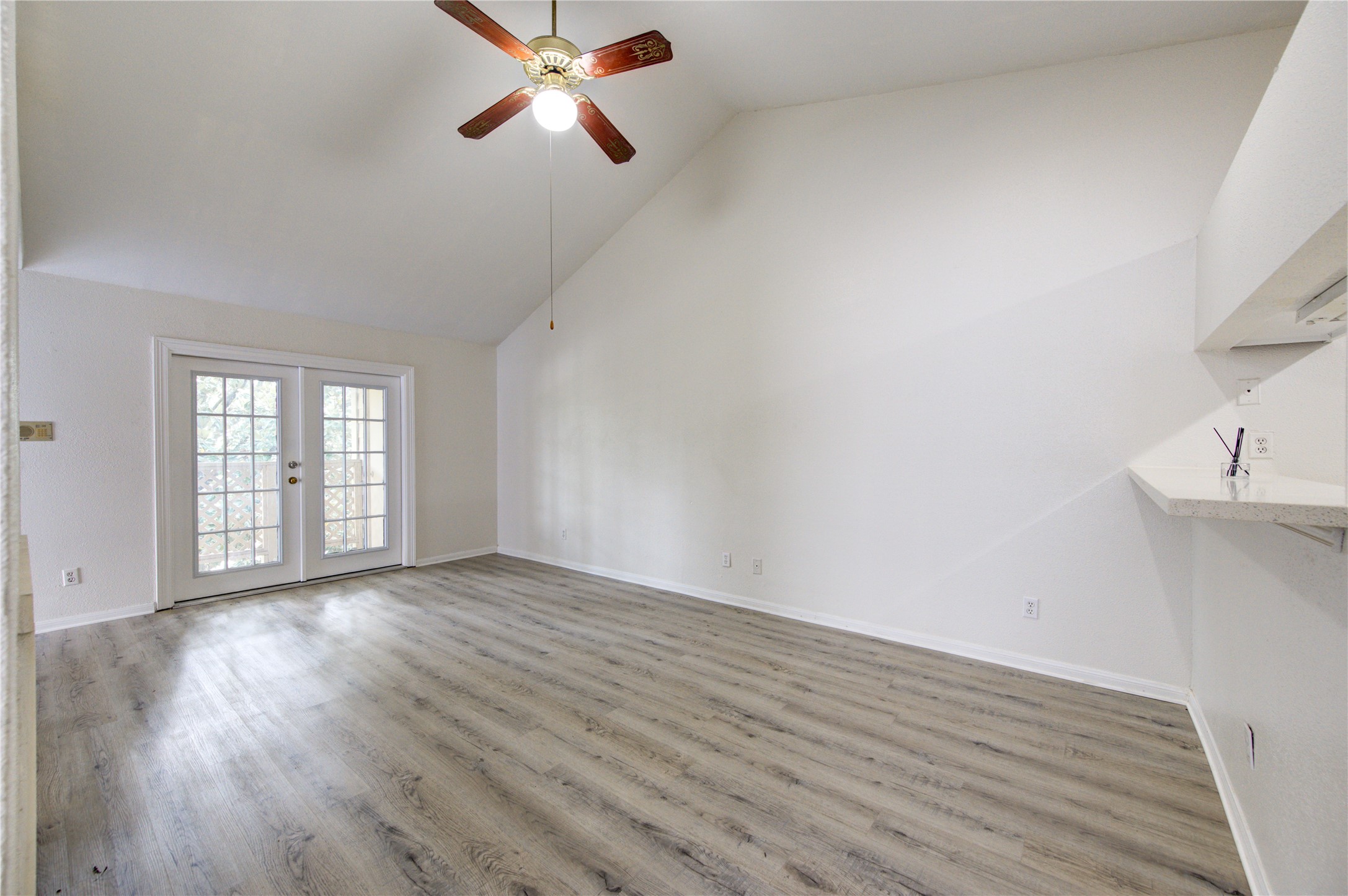 2121 El Paseo Street 1506 , Houston, TX, 77054 | 8416500 | Realty Texas LLC