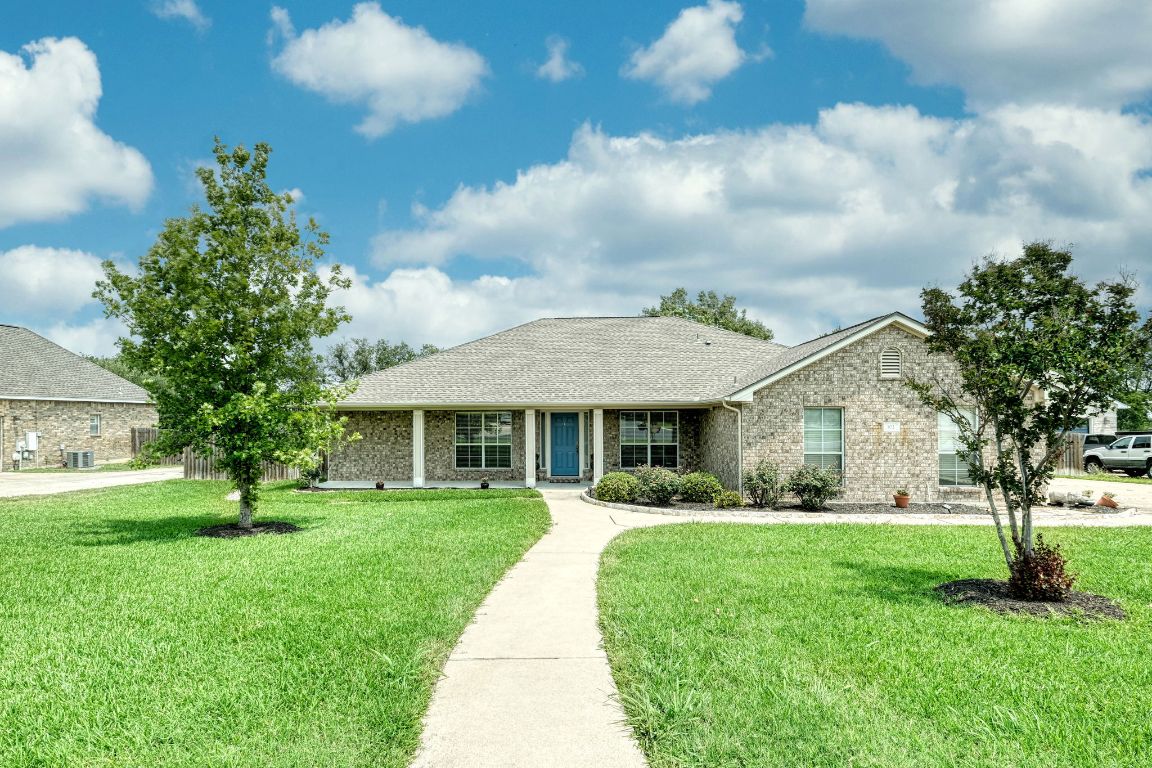 Sold: 102 Bosque Drive Blog Image Banner
