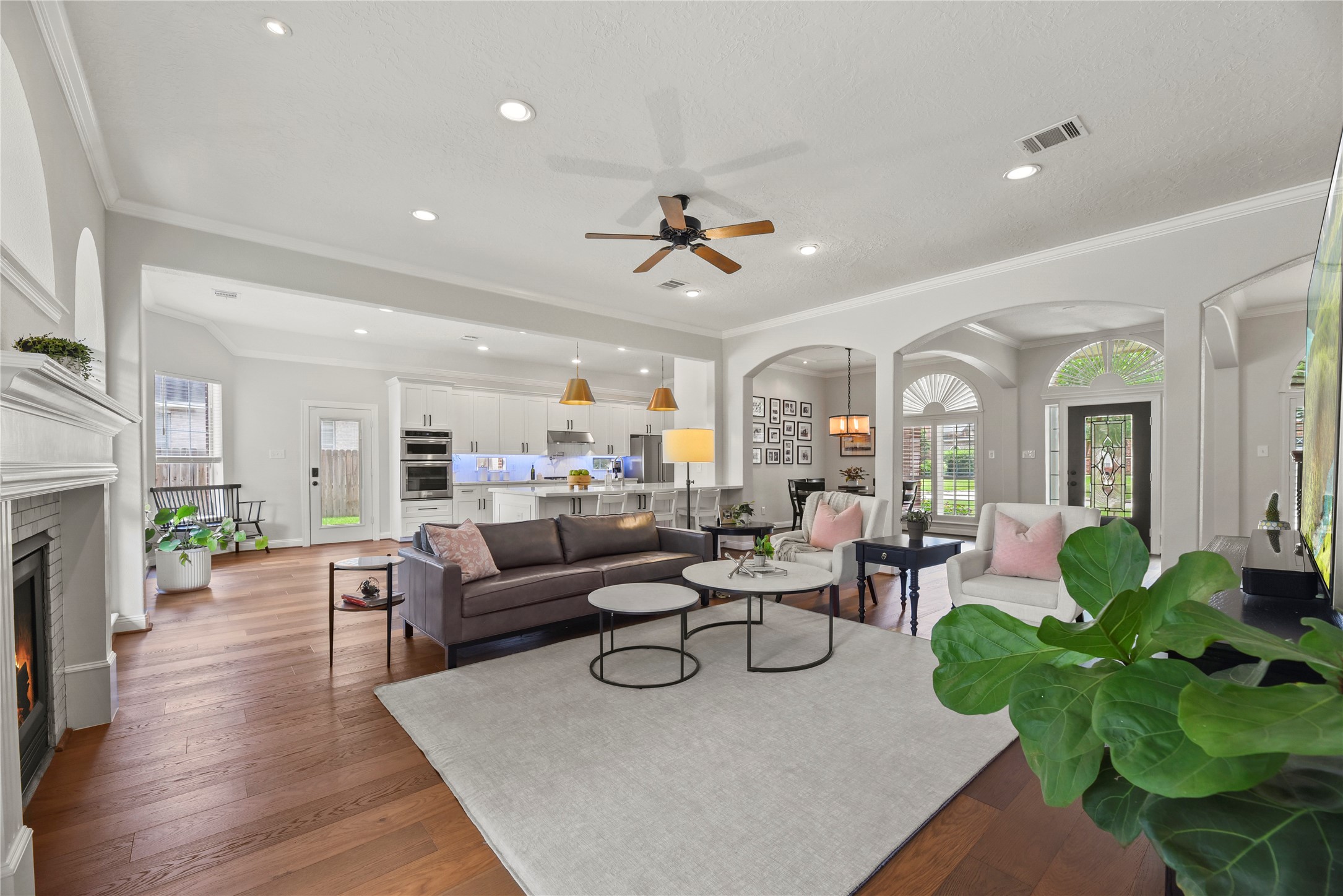 18818 Cypress Chateau Drive , Spring, TX, 77388 | 66601406 | Realty Texas LLC