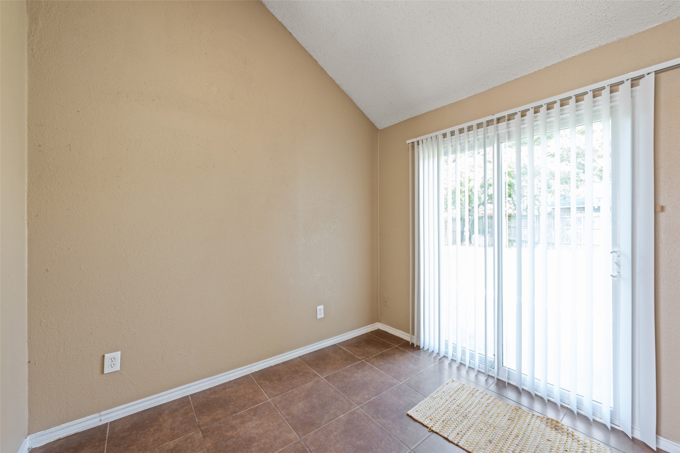 4756 Hollow Tree Drive, Arlington, TX, 76018 | 20924579 | Realty Texas LLC