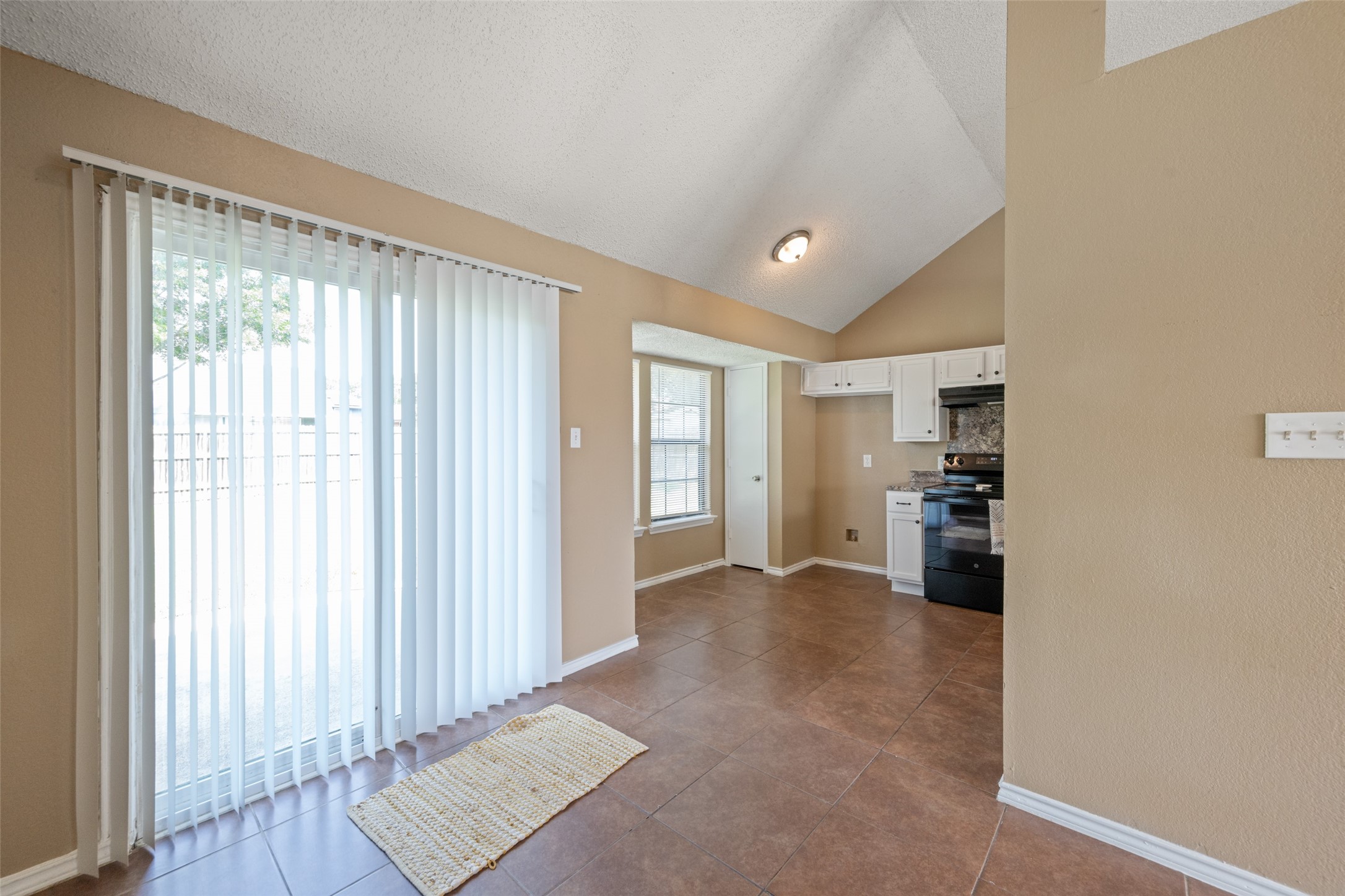 4756 Hollow Tree Drive, Arlington, TX, 76018 | 20924579 | Realty Texas LLC